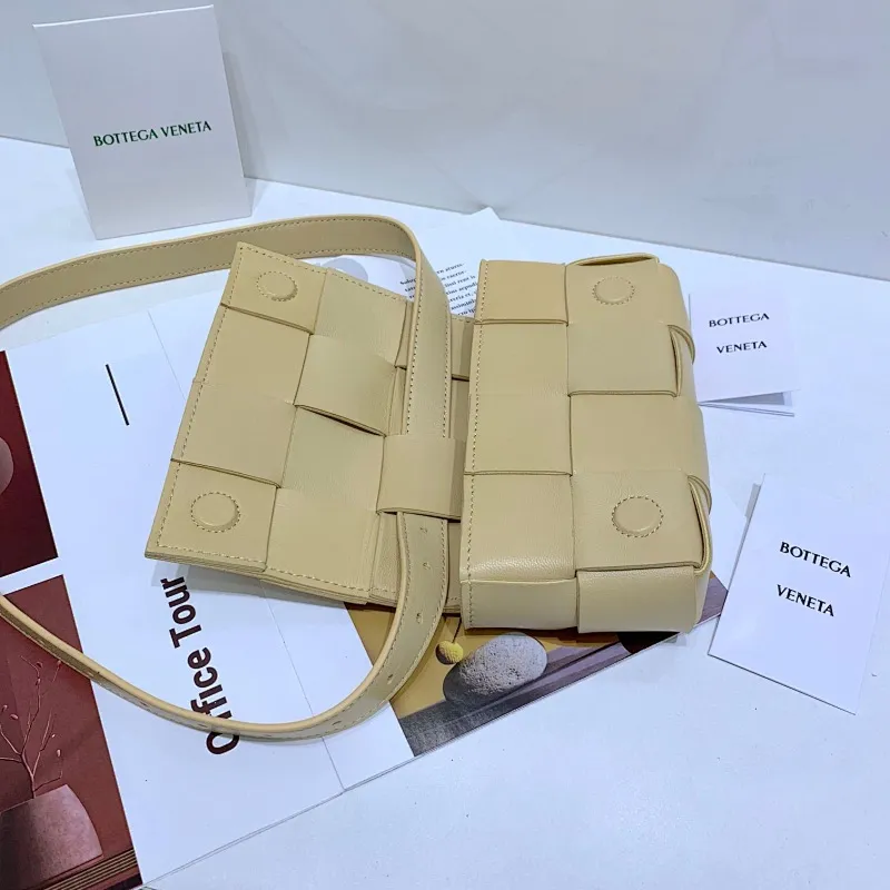 All categories 💚 Authentic bags 💚 BV 2025 new BV crossbody bag